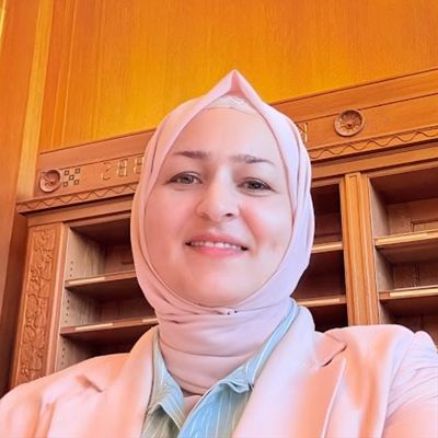 Lamya F. Almomani Headshot