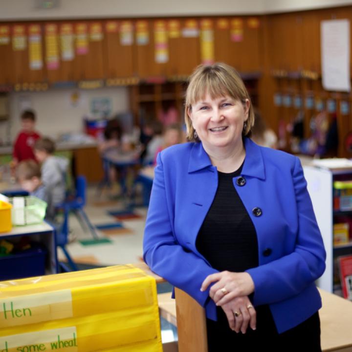 Dawn Santiago-Marullo headshot