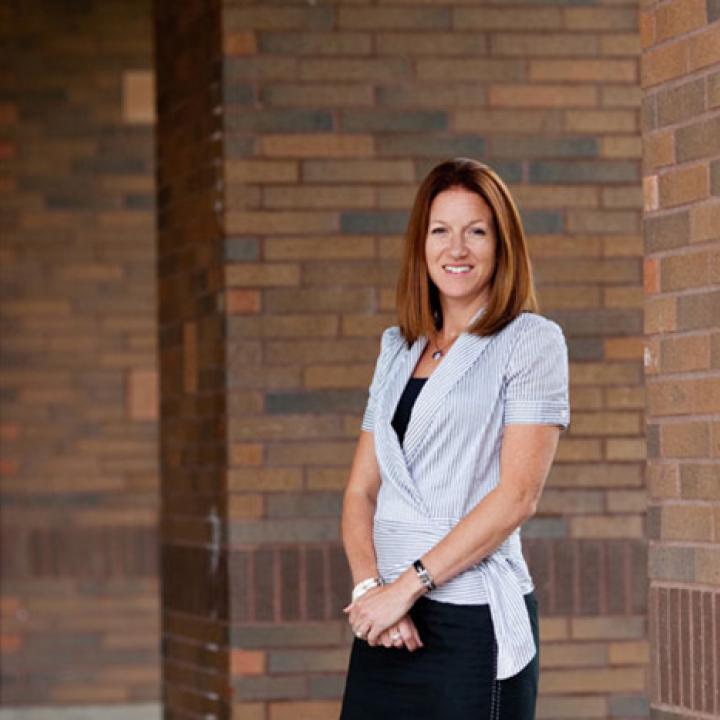 Kathryn Colicchio headshot