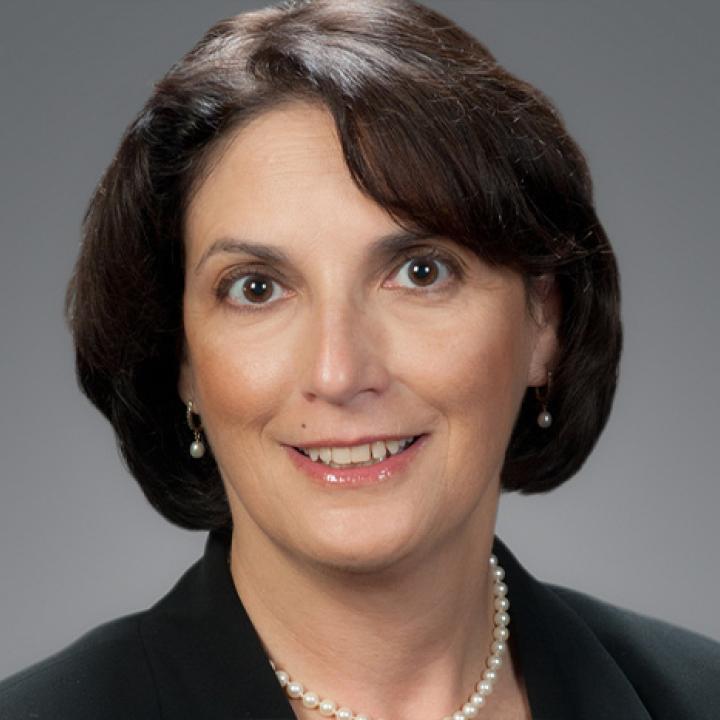 Rita D'Aoust headshot