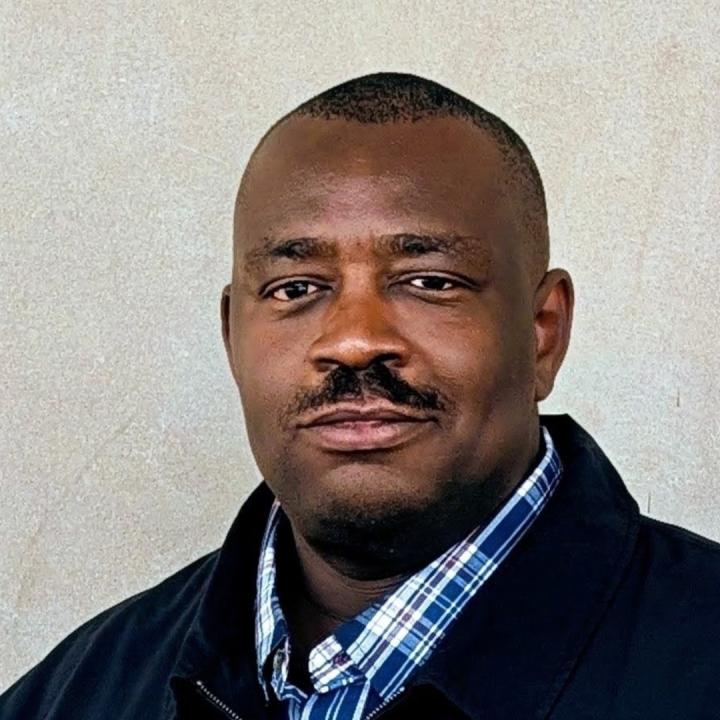 Ronald Asuzu headshot.